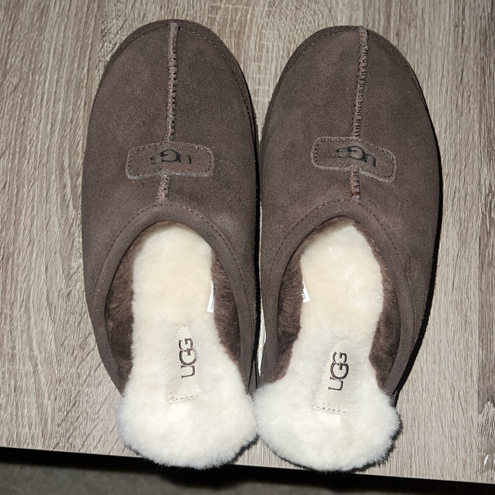 UGG slippers brand new